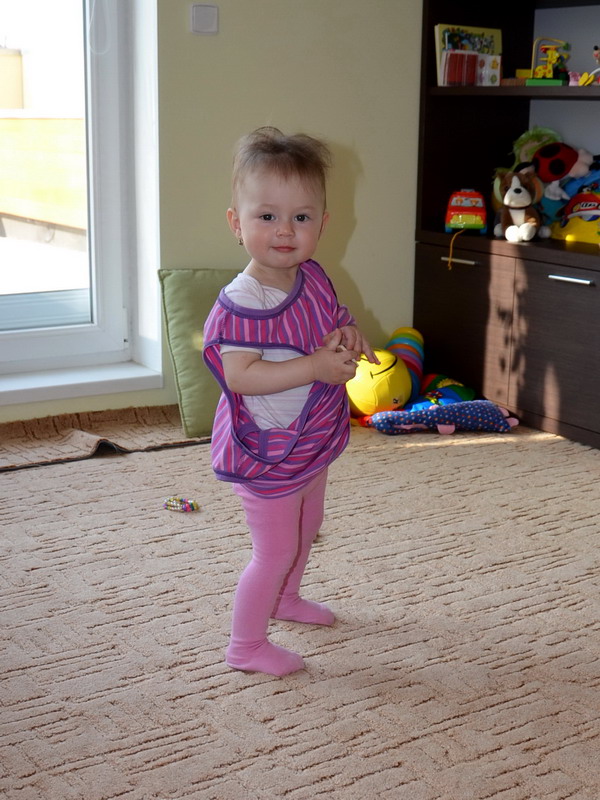 modelka v maminin triku